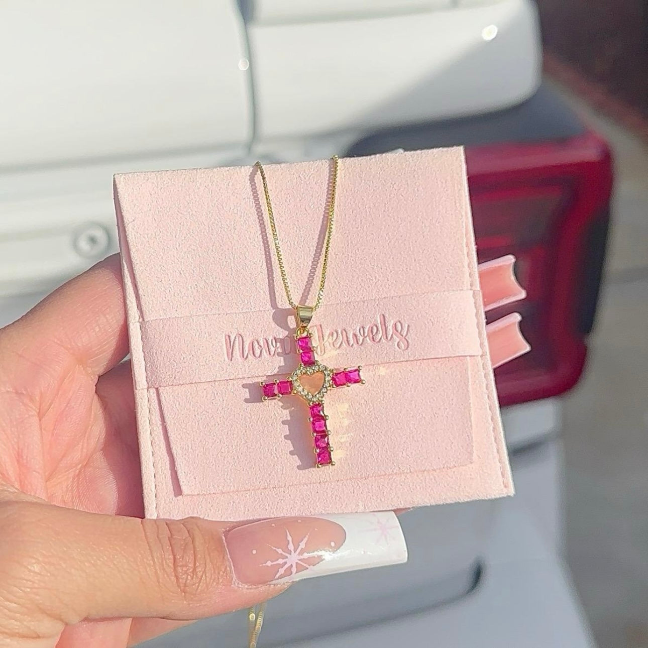 “Cross my heart” necklace