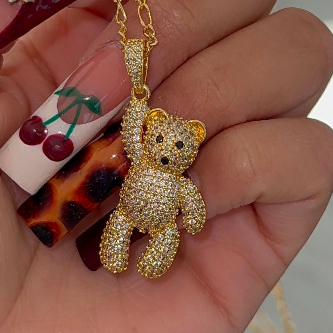 “Twinkle Bear” Fígaro necklace