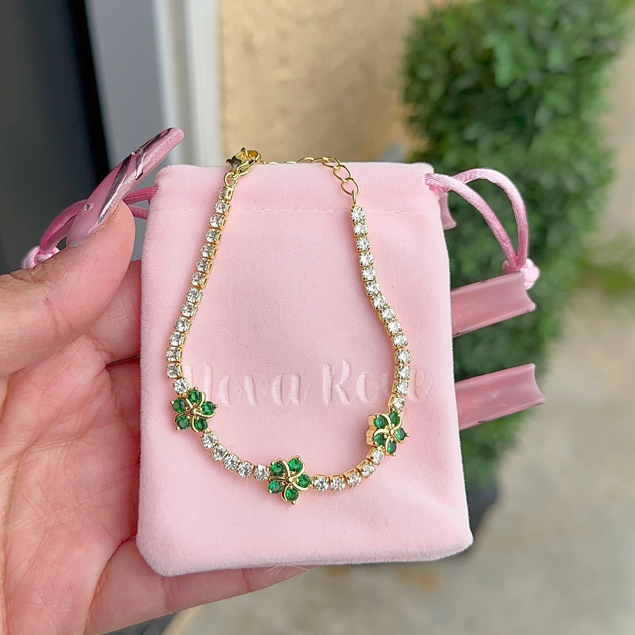 “Blossom bling” bracelet