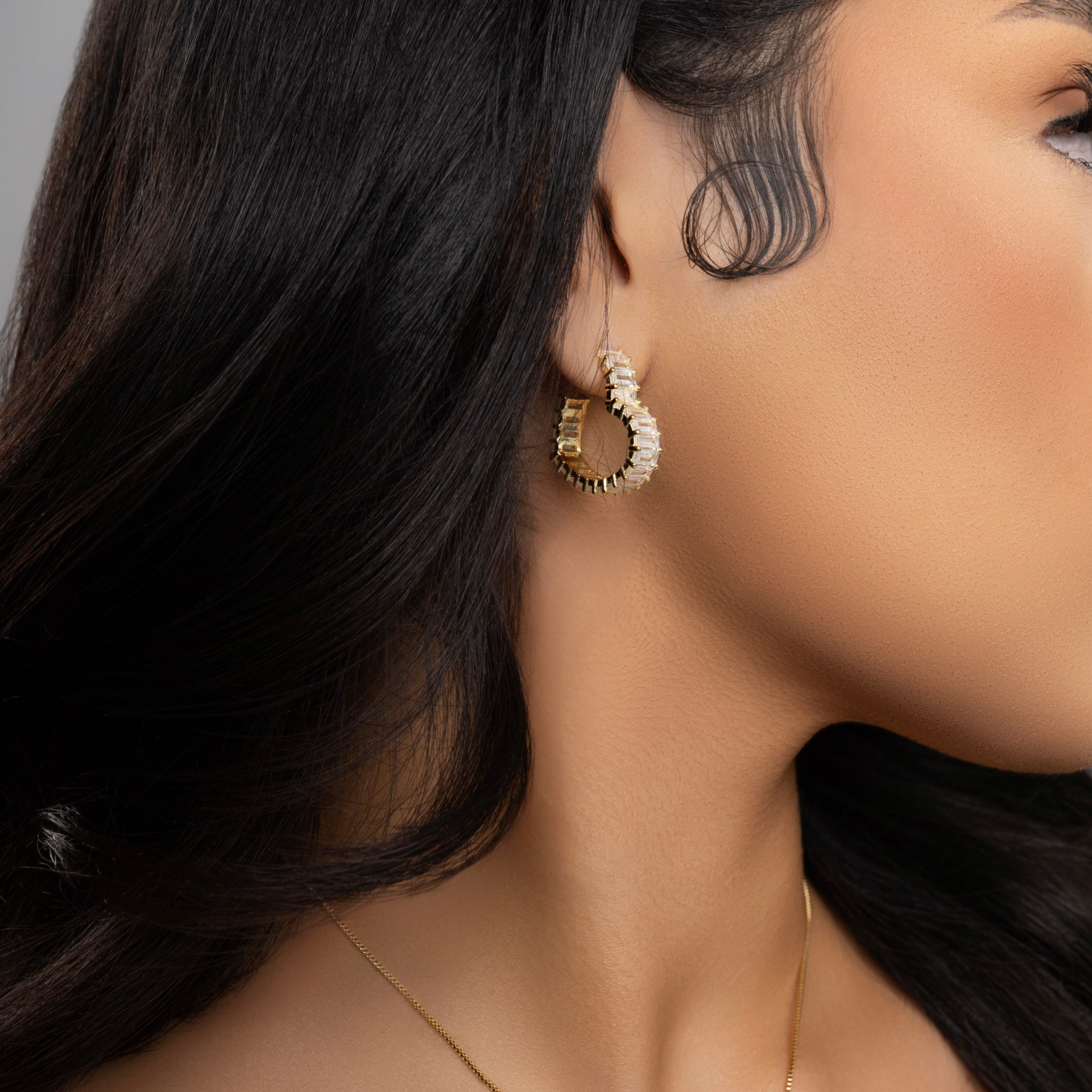 “Give love” Hoops