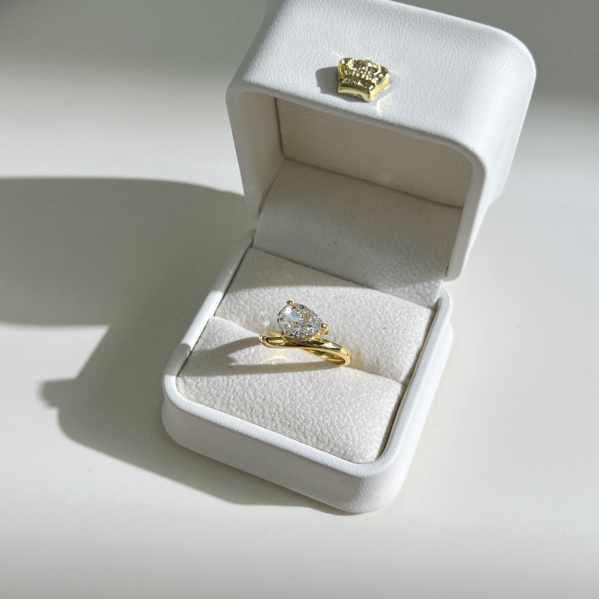 “Old Money” 925 Sterling silver ring