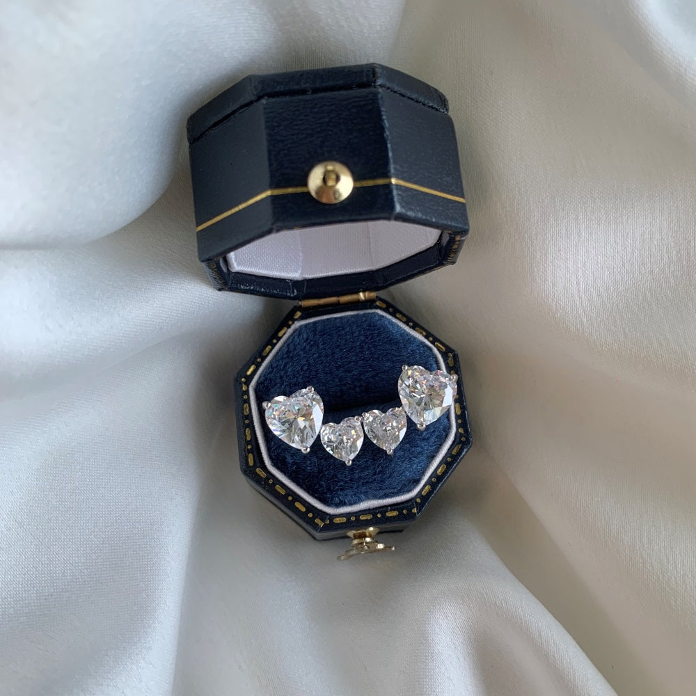 Double heart studs