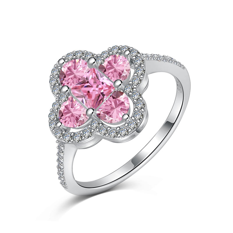 “Crystal clover”ring