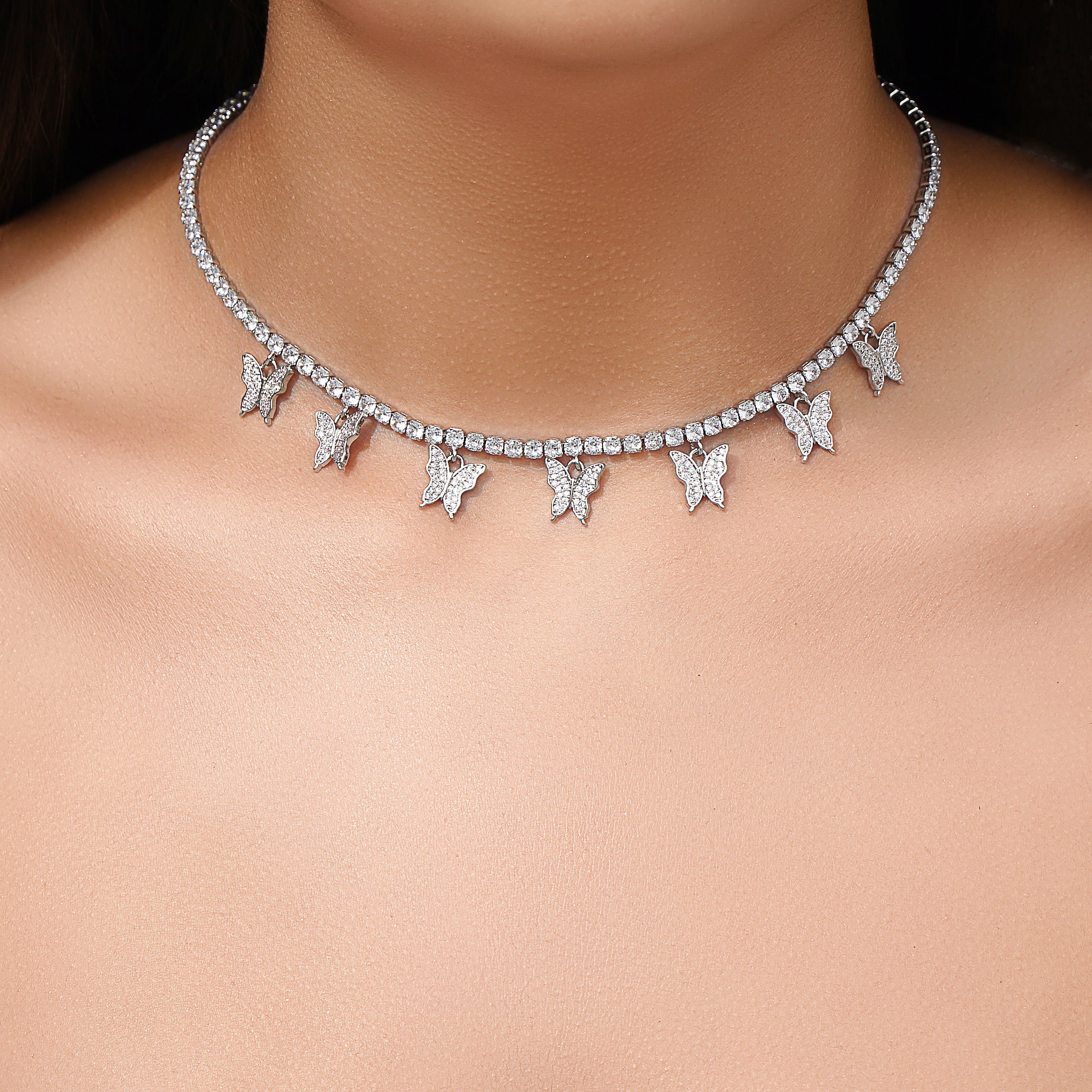 “Mariposa Diamante choker”