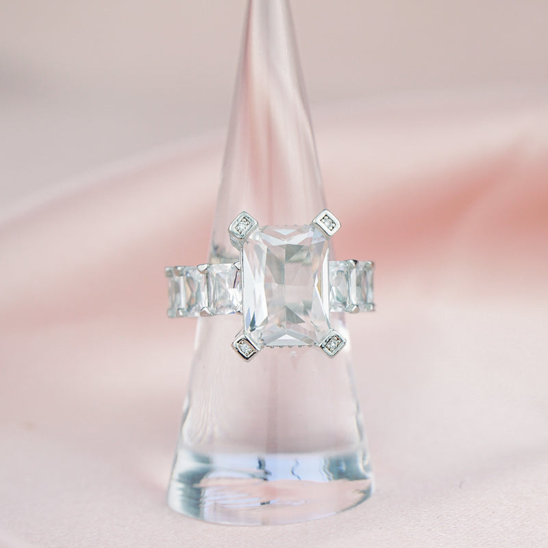 “Flexin” Ring