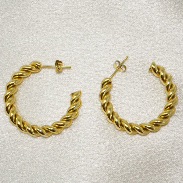 Stela Twisted hoops