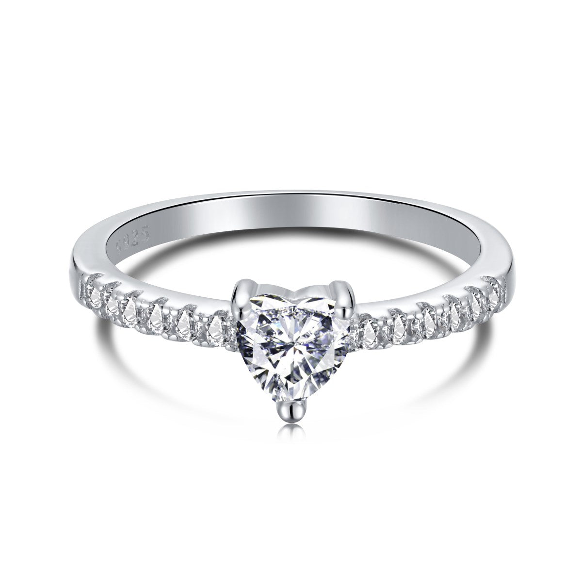 “Tiny heart”ring